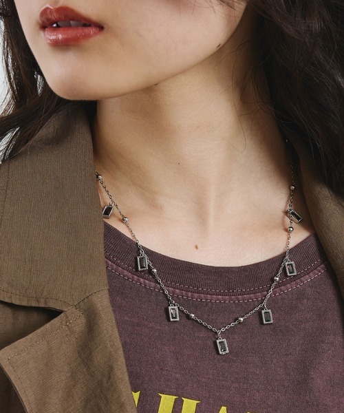 ROSE BUD(ローズバッド)の「DOUBLE BIJOU NECKLACE(ネックレス・レディース・シルバー/ゴールド・ONE SIZE)」の3枚目の写真