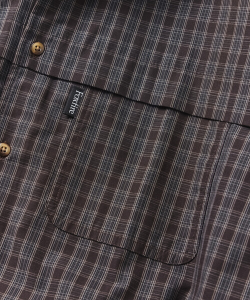 Foxfire(フォックスファイヤー)の「Foxfire/フォックスファイヤー 別注 フィッシングポケット ロングスリーブ スピンドルシャツ(シャツ/ブラウス・メンズ・ライトグレー/ベージュ/ブラウン/グリーン・MEDIUM/LARGE)」の8枚目の写真
