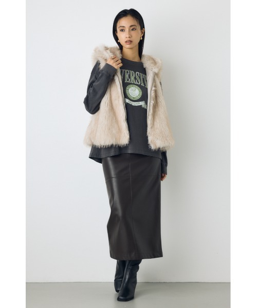 AZUL by moussy(アズールバイマウジー)の「ミックスフードファーベスト 秋服 冬服(ベスト・レディース・ベージュ/ブラウン・FREE)」の15枚目の写真