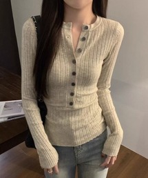 細見えフロントボタンリブニットトップス