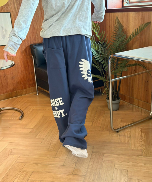 SUPERSUB(スーパーサブ)の「NOISE DEPT イーグルワイドスウェットパンツ-フレンチブルー(スウェットパンツ・レディース・その他・MEDIUM/LARGE)」の4枚目の写真