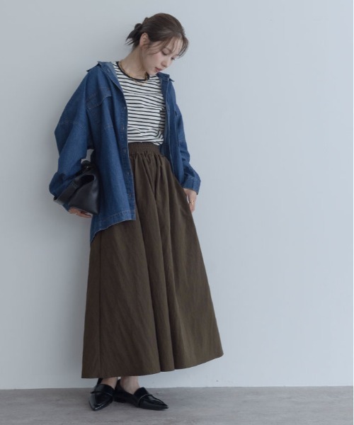 maviru(マヴィル)の「タック ボリューム フレア スカート(スカート・レディース・ブラウン/チャコール/ベージュ/ブラック・FREE)」の3枚目の写真