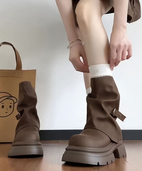 Miniministore(ミニミニストア)の「厚底ショートブーツレディースカバーブーツ(ブーツ・レディース・ブラウン/ブラック・24.5cm/24.0cm/23.5cm/23.0cm/22.5cm)」の11枚目の写真