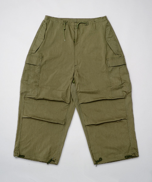 YMCLKY(ワイエムシーエルケーワイ)の「米軍タイプ M-51 オーバーパンツ YMCLKY. #PP388YN(カーゴパンツ・メンズ・オリーブ・SMALL)」の4枚目の写真