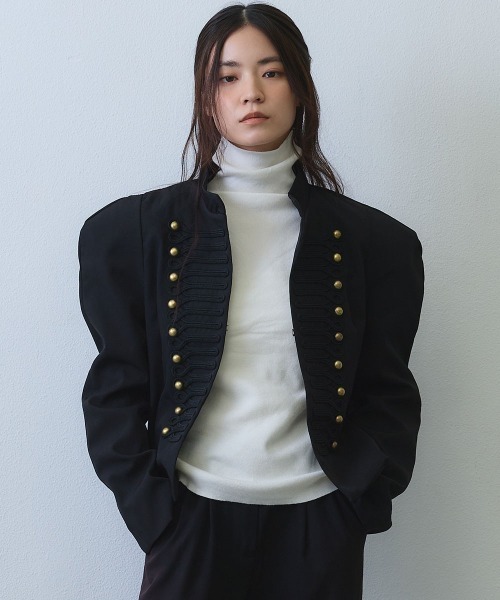 Clum（クルム）の「power shoulder braid napoleon jacket / パワーショルダーブレードナポレオンジャケット（ミリタリージャケット・レディース・ブラック・SMALL/MEDIUM/LARGE）」の9枚目の写真