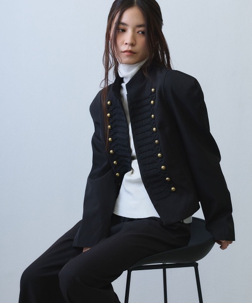Clum（クルム）の「power shoulder braid napoleon jacket / パワーショルダーブレードナポレオンジャケット（ミリタリージャケット・レディース・ブラック・SMALL/MEDIUM/LARGE）」の11枚目の写真