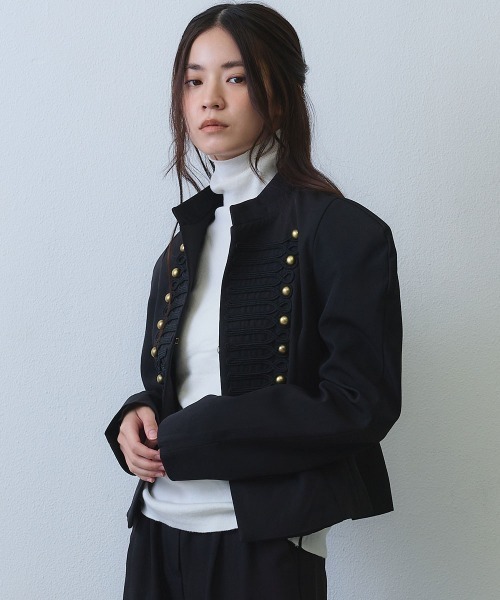 Clum（クルム）の「power shoulder braid napoleon jacket / パワーショルダーブレードナポレオンジャケット（ミリタリージャケット・レディース・ブラック・SMALL/MEDIUM/LARGE）」の3枚目の写真
