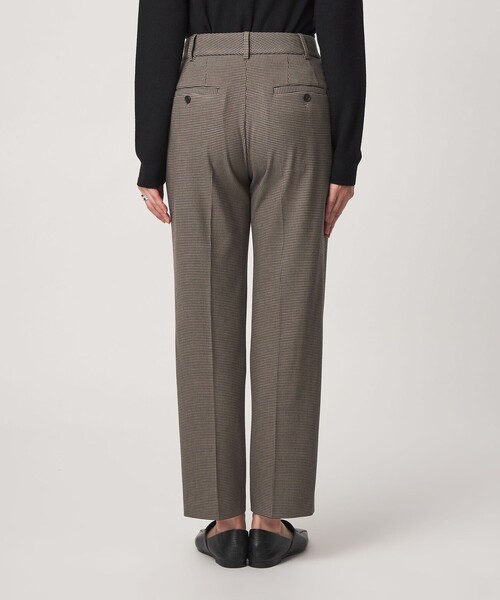 green label relaxing(グリーンレーベルリラクシング)の「Daily Chic ウラキモウ ALLFIT テーパードパンツ(スラックス・レディース・ブラック/オフホワイト/その他1・SHORT/36/38/40/TALL)」の12枚目の写真