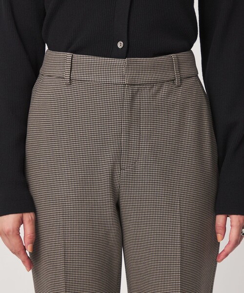 green label relaxing(グリーンレーベルリラクシング)の「Daily Chic ウラキモウ ALLFIT テーパードパンツ(スラックス・レディース・ブラック/オフホワイト/その他1・SHORT/36/38/40/TALL)」の13枚目の写真