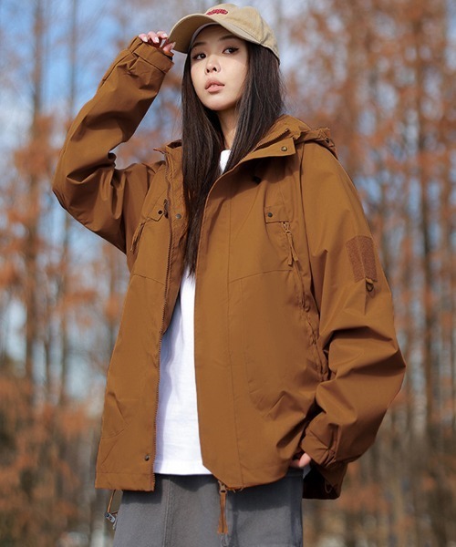 AsaAura（アサオーラ）の「ユニセックスルーズマウンテンパーカー長袖（ブルゾン・メンズ・キャメル/グレイッシュベージュ/パープル/ブラック・FREE）」の21枚目の写真