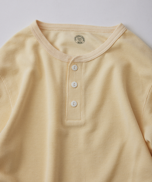 JOURNAL STANDARD relume(ジャーナルスタンダード レリューム)の「ヴァリアス ワッフル ヘンリーネック(Tシャツ/カットソー・メンズ・ホワイト/ライトグレー/ブラック/ライトイエロー・SMALL/MEDIUM/LARGE)」の11枚目の写真