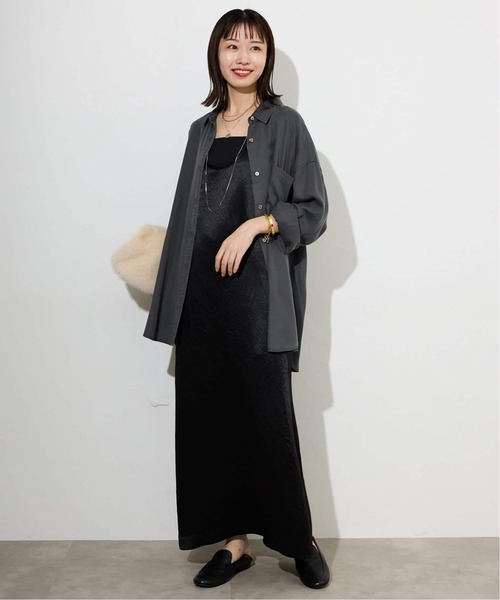 SLOBE IENA(スローブイエナ)の「《シリーズあり/セットアップ可/追加》製品染めシャツ(シャツ/ブラウス・レディース・グレー/ブラウン・FREE)」の17枚目の写真