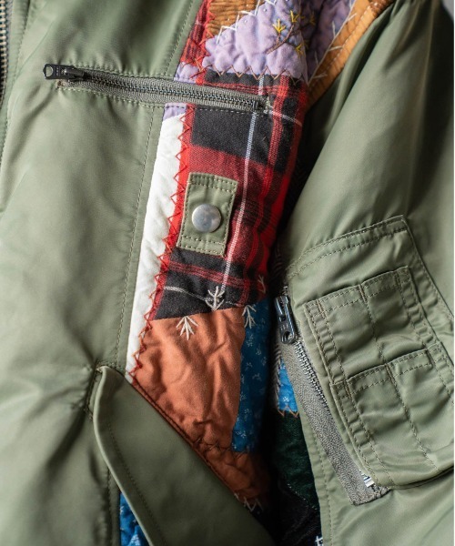 KHOKI（コッキ）の「【KHOKI】Quilt bomber jacket（ブルゾン・メンズ・ブラック/カーキ・3）」の12枚目の写真