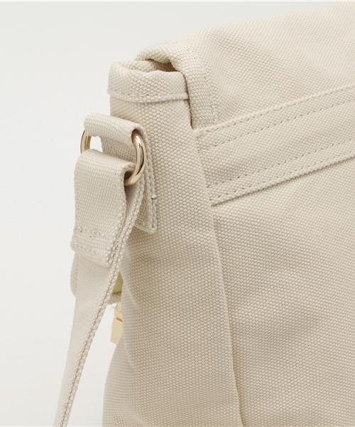 LBC（エルビーシー）の「COLDE ハンプカブセショルダー      （ショルダーバッグ・レディース・ネイビー/オフホワイト/グレー・ONE SIZE）」の6枚目の写真