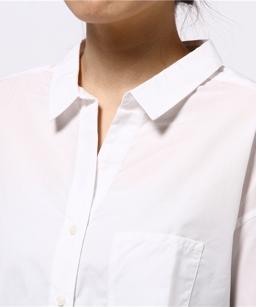 earth music&ecology（アースミュージックアンドエコロジー）の「【2016Summer】ドロップショルダーVネックシャツ（シャツ/ブラウス・レディース・オフホワイト/ベージュ/ネイビー/ストライプ・FREE）」の8枚目の写真