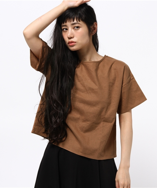 earth music&ecology(アースミュージックアンドエコロジー)の「【2016Summer】バックレースアッププルオーバー(Tシャツ/カットソー・レディース・キャメル/ネイビー/オフホワイト・FREE)」の3枚目の写真