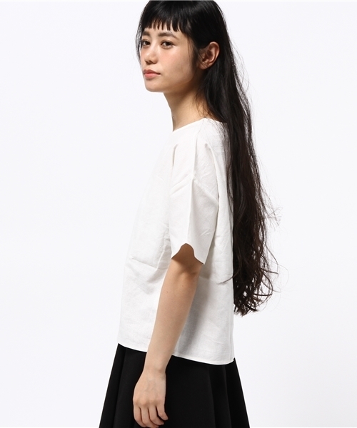 earth music&ecology(アースミュージックアンドエコロジー)の「【2016Summer】バックレースアッププルオーバー(Tシャツ/カットソー・レディース・キャメル/ネイビー/オフホワイト・FREE)」の5枚目の写真