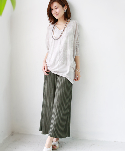 REAL CUBE（リアルキューブ）の「REAL CUBE リッチプリーツワイドパンツ（その他パンツ・レディース・モカ/ネイビー/グレー/チャコールグレー/カーキ/ライトブルー・38/40）」の13枚目の写真