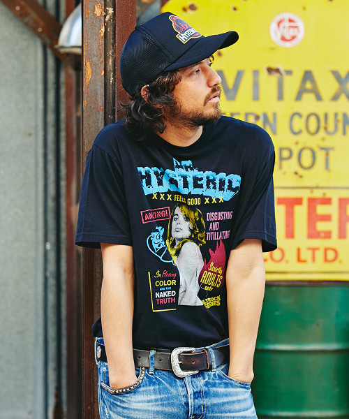 HYSTERIC GLAMOUR（ヒステリックグラマー）の「DR．HYS プリント Tシャツ（Tシャツ/カットソー・メンズ・レッド/グリーン/ブラック/ネイビー/ホワイト・MEDIUM/X-SMALL/SMALL/LARGE）」の2枚目の写真