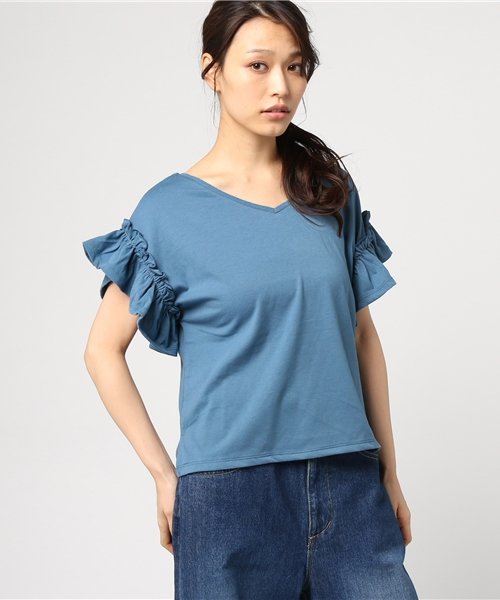 one after another NICE CLAUP（ワンアフターアナザーナイスクラップ）の「袖フリルＴシャツ（Tシャツ/カットソー・レディース・ブルー/オフホワイト/ブラック/グリーン/ピンク・FREE）」の17枚目の写真