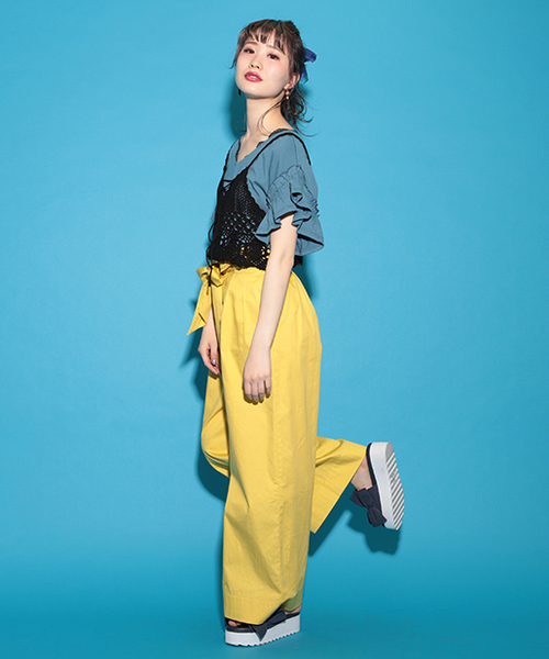 one after another NICE CLAUP（ワンアフターアナザーナイスクラップ）の「袖フリルＴシャツ（Tシャツ/カットソー・レディース・ブルー/オフホワイト/ブラック/グリーン/ピンク・FREE）」の10枚目の写真