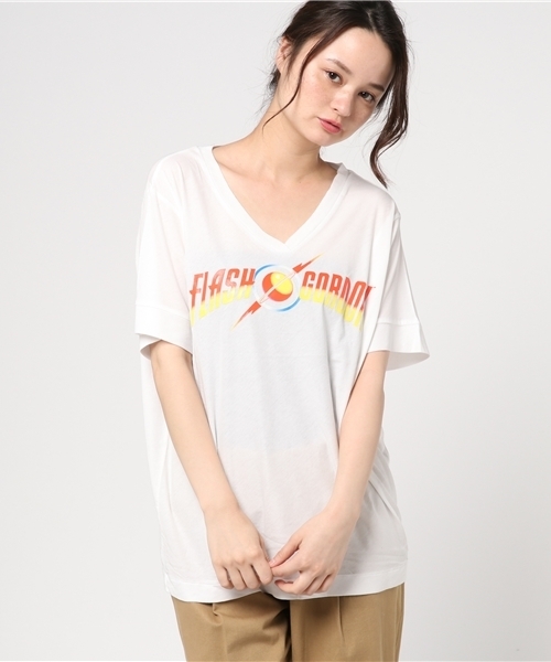 Audition(オーディション)の「M0695 フラッシュゴードンVネックT(Tシャツ/カットソー・レディース・ホワイト/イエロー/ブラック・MEDIUM)」の17枚目の写真