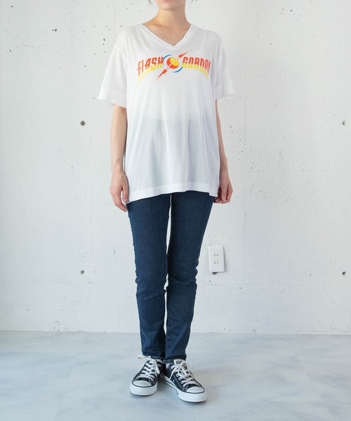 Audition(オーディション)の「M0695 フラッシュゴードンVネックT(Tシャツ/カットソー・レディース・ホワイト/イエロー/ブラック・MEDIUM)」の6枚目の写真