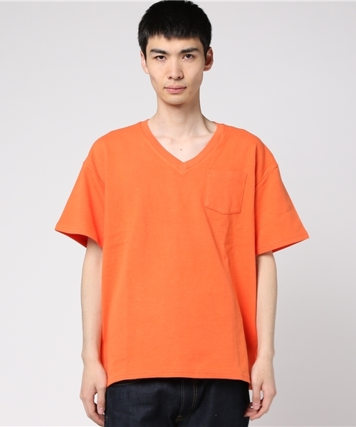 WEGO(ウィゴー)の「WEGO/リップルビッグVネックカットソー(Tシャツ/カットソー・メンズ・オレンジ/ホワイト・LARGE/MEDIUM)」の2枚目の写真