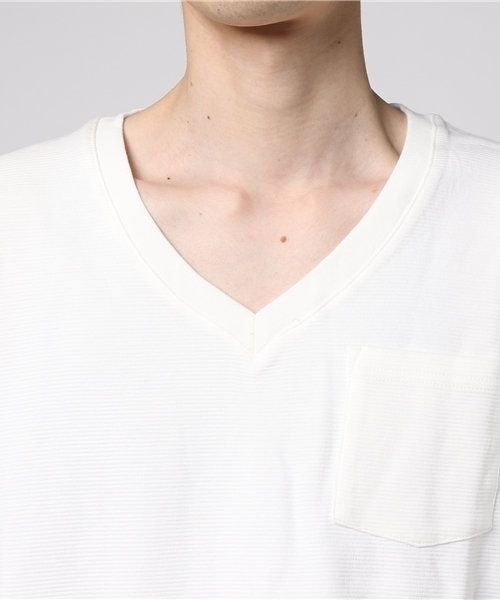 WEGO(ウィゴー)の「WEGO/リップルビッグVネックカットソー(Tシャツ/カットソー・メンズ・オレンジ/ホワイト・LARGE/MEDIUM)」の7枚目の写真