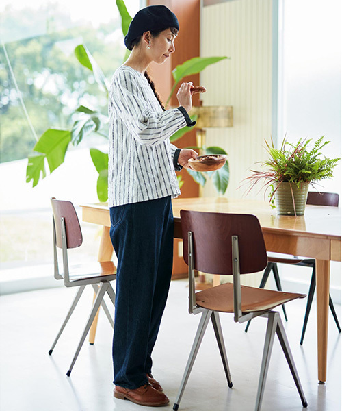 Sunny clouds（サニークラウズ）の「サニークラウズ　ブカジーンズ＜レディース＞（デニムパンツ・レディース・ダークインディゴブルー・61/70/58/73/67/64）」の7枚目の写真