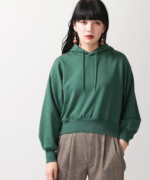 WEGO（ウィゴー）の「WEGO/デイリーショートパーカー（パーカー・レディース・ブラック/パープル/レッド/イエロー/ブルー/グリーン/杢グレー/ライトピンク/レッド系その他/ホワイト/サックスブルー/ライトパープル・FREE）」の4枚目の写真