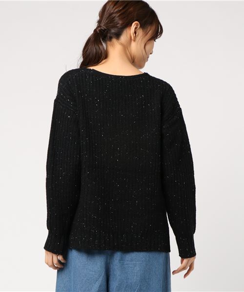 Lugnoncure（ルノンキュール）の「ネップＶネックプルオーバー（ニット/セーター・レディース・ブラック/ベージュ/ブラウン/グレー・MEDIUM）」の5枚目の写真