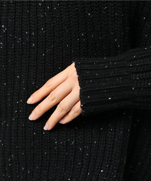 Lugnoncure（ルノンキュール）の「ネップＶネックプルオーバー（ニット/セーター・レディース・ブラック/ベージュ/ブラウン/グレー・MEDIUM）」の7枚目の写真