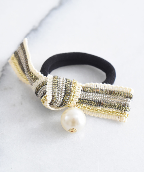 styiro(スタイロ)の「パール付き刺繍入りリボンヘアゴム(ヘアゴム・レディース・ブラック/アイボリー/ブラック系その他・FREE)」の6枚目の写真