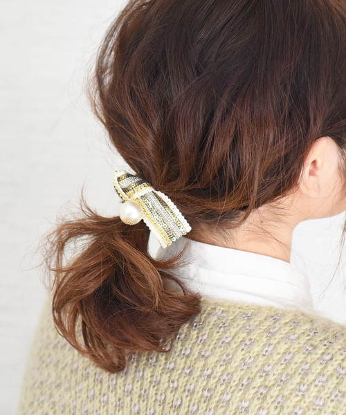 styiro(スタイロ)の「パール付き刺繍入りリボンヘアゴム(ヘアゴム・レディース・ブラック/アイボリー/ブラック系その他・FREE)」の11枚目の写真