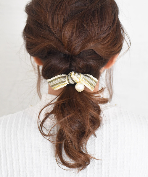 styiro(スタイロ)の「パール付き刺繍入りリボンヘアゴム(ヘアゴム・レディース・ブラック/アイボリー/ブラック系その他・FREE)」の7枚目の写真