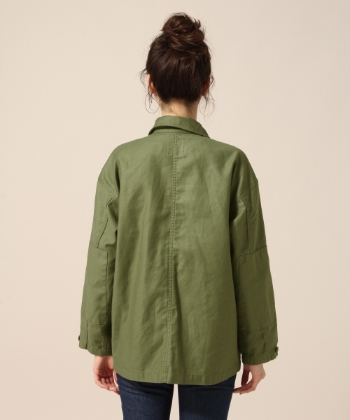 LOWRYS FARM（ローリーズファーム）の「バックサテンミリタリージャケット　782384 （ミリタリージャケット・レディース・カーキ/カモフラージュ・MEDIUM/LARGE）」の15枚目の写真