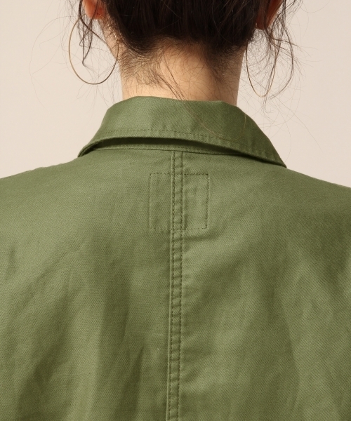 LOWRYS FARM（ローリーズファーム）の「バックサテンミリタリージャケット　782384 （ミリタリージャケット・レディース・カーキ/カモフラージュ・MEDIUM/LARGE）」の16枚目の写真