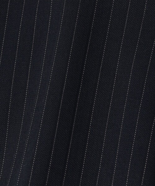 SHIPS（シップス）の「SHIPS KIDS:100～130cm / セレモニー ストライプ ショートパンツ（スーツパンツ・キッズ・ネイビー・100/110/120/130）」の4枚目の写真