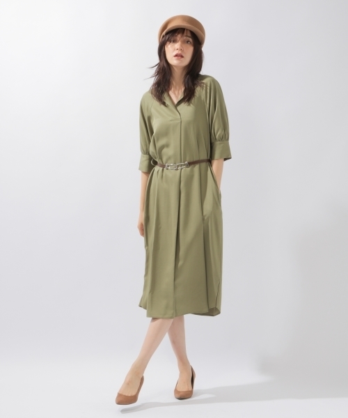 laboratory work(ラボラトリーワーク)の「スキッパーケープワンピース(ワンピース・レディース・ブラック/ベージュ/カーキ・MEDIUM)」の3枚目の写真