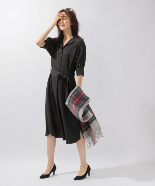 laboratory work(ラボラトリーワーク)の「スキッパーケープワンピース(ワンピース・レディース・ブラック/ベージュ/カーキ・MEDIUM)」の1枚目の写真