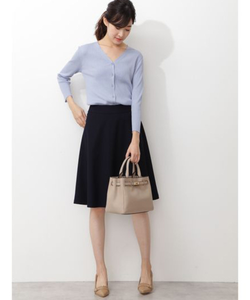 NATURAL BEAUTY BASIC（ナチュラルビューティーベーシック）の「【Oggi 5月号掲載】[洗える]ファインハイゲージ リブカーデ（カーディガン/ボレロ・レディース・ブラック/グレー/オフホワイト/ブラウン/ピンク/ブルー・MEDIUM）」の21枚目の写真