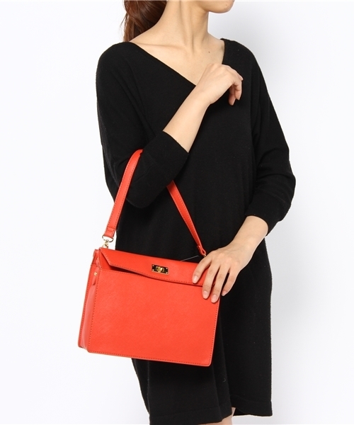 BEAUTY&YOUTH UNITED ARROWS（ビューティーアンドユースユナイテッドアローズ）の「BYMC スクエアフォールド 2WAYショルダーバッグ◆（ショルダーバッグ・レディース・オレンジ/ネイビー/オフホワイト/ブラック/ナチュラル/レッド/イエロー・フリー）」の16枚目の写真