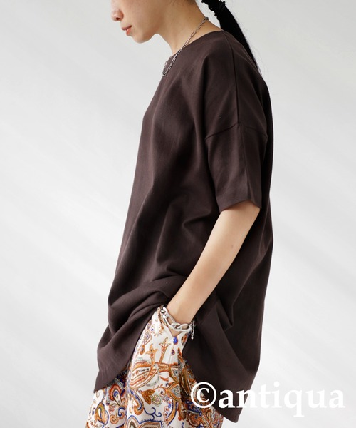 antiqua（アンティカ）の「綿100%バスク生地ベーシックＴシャツ（Tシャツ/カットソー・レディース・ホワイト/ブラック/ネイビー/グレー/カーキ/ライラック/ピンク系その他/ブルー系その他/グリーン系その他/ベージュ系その他/ブラウン系その他/グリーン系その他2/ブルー系その他2/ピンク系その他2/アッシュグレー/ピンク系その他3/ブルー系その他3・M/L/XL）」の5枚目の写真