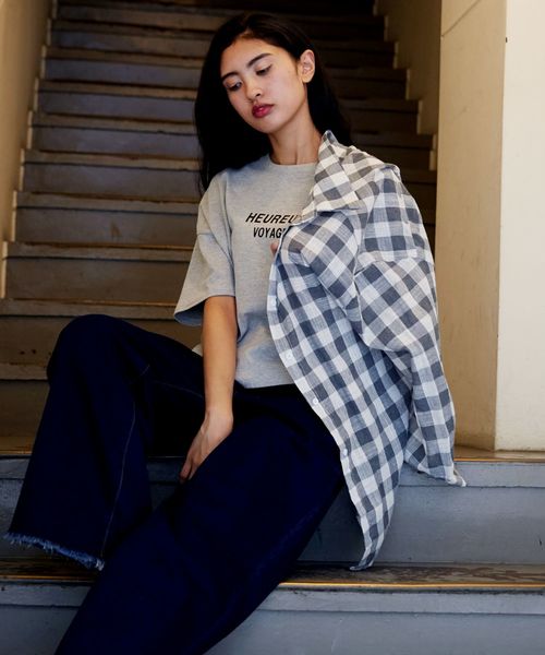 Bifrost(ビフレスト)の「BIG ロゴTシャツ(Tシャツ/カットソー・レディース・ブラック/ベージュ/オフホワイト/グリーン/杢グレー・FREE)」の18枚目の写真