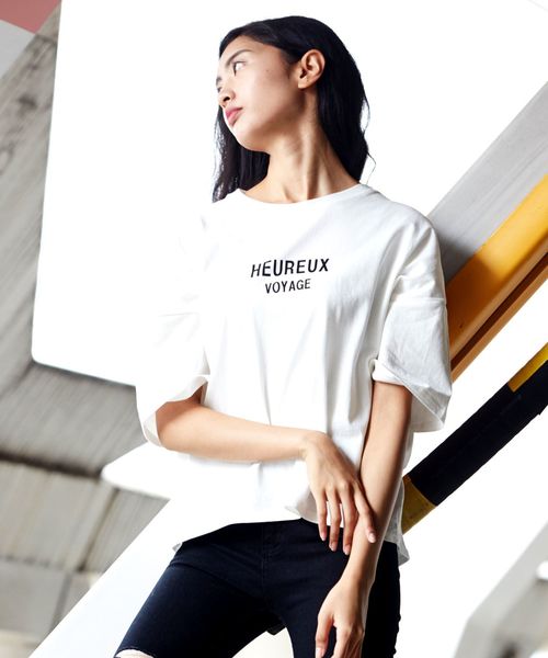 Bifrost(ビフレスト)の「BIG ロゴTシャツ(Tシャツ/カットソー・レディース・ブラック/ベージュ/オフホワイト/グリーン/杢グレー・FREE)」の19枚目の写真