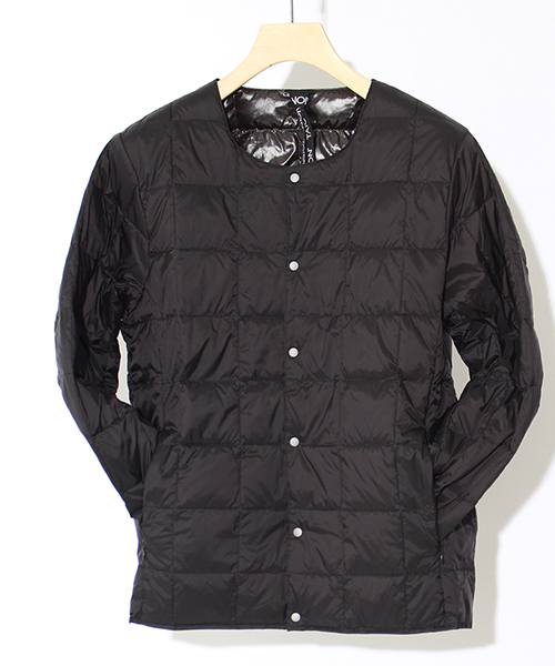 TAION（タイオン）の「[TAION/タイオン] クルーネックボタンインナーダウンジャケット（ダウンジャケット/コート・メンズ・ブラック/ベージュ/ネイビー/グレー/オフホワイト/オリーブ・M/L/XL）」の16枚目の写真