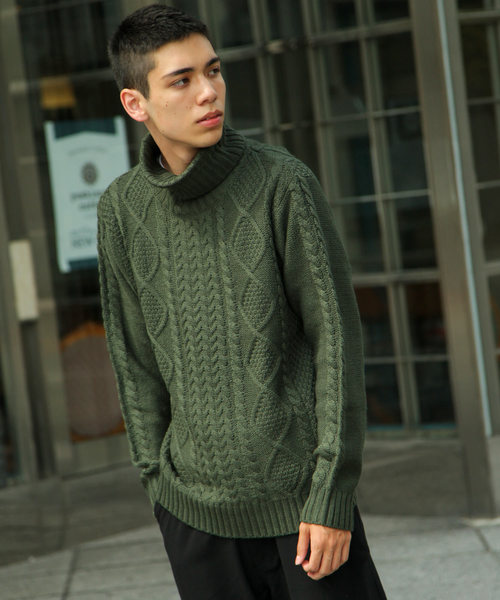 ZIP FIVE(ジップファイブ)の「タートルケーブルニットセーター(ニット/セーター・レディース・ブラック/ダークグリーン/ベージュ/ネイビー/ブラウン/グレー/オフホワイト/オリーブ/カーキ/アイボリー/モカ/ブルー/キャメル/スモークピンク/ワイン/オレンジ/マスタード・SMALL/MEDIUM/LARGE/X-LARGE)」の9枚目の写真