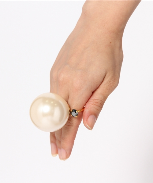 Ray BEAMS（レイビームス）の「dix / ビッグパール リング（リング・レディース・ブラック/ピンク・約11号）」の6枚目の写真