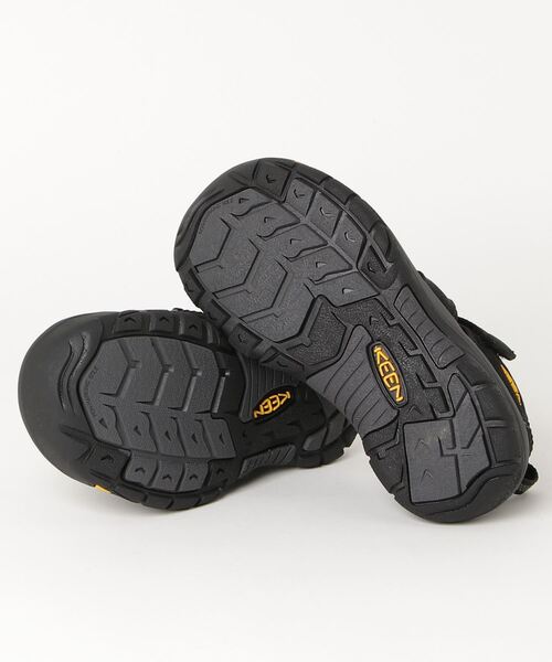 KEEN（キーン）の「NEWPORT H2 / ニューポート エイチツー / キッズ サンダル（サンダル・キッズ・ブラック・22.5cm/23.5cm/20cm/21cm/22cm）」の9枚目の写真